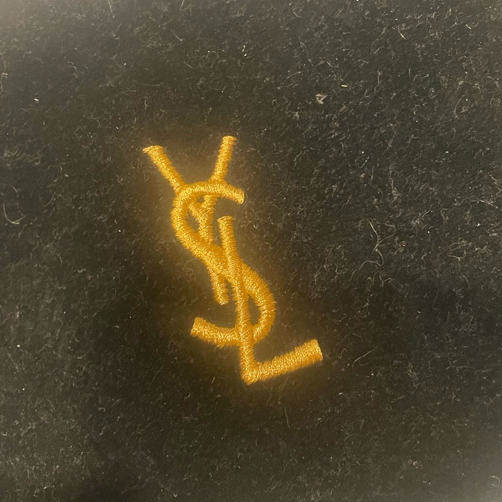 Yves Saint Laurent Black Velvet Pouch GWP - Picture 2 of 5